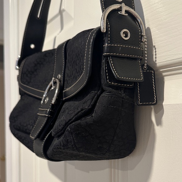 Vintage Y2K Coach Soho Flap Buckle Shoulder Bag 1463 – Black Leather - Picture 3 of 15